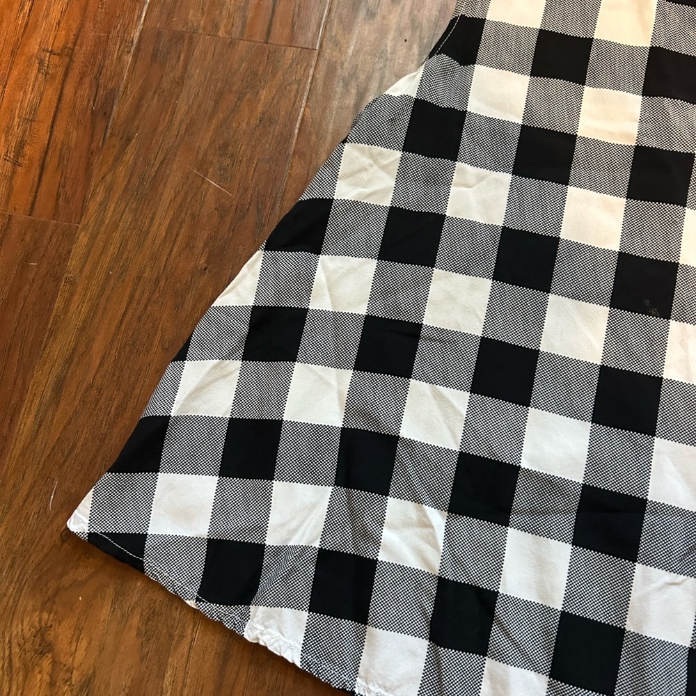 Old Navy Plaid Sleeveless Shirt Size Small - Picture 4 of 7